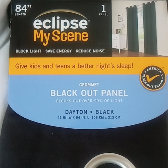 Curtains - Picture 1 of 2